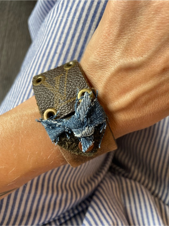 Trashyclass Jewelry - Brown Leather Bracelet with Blue Denim Knot Accent lux Leather